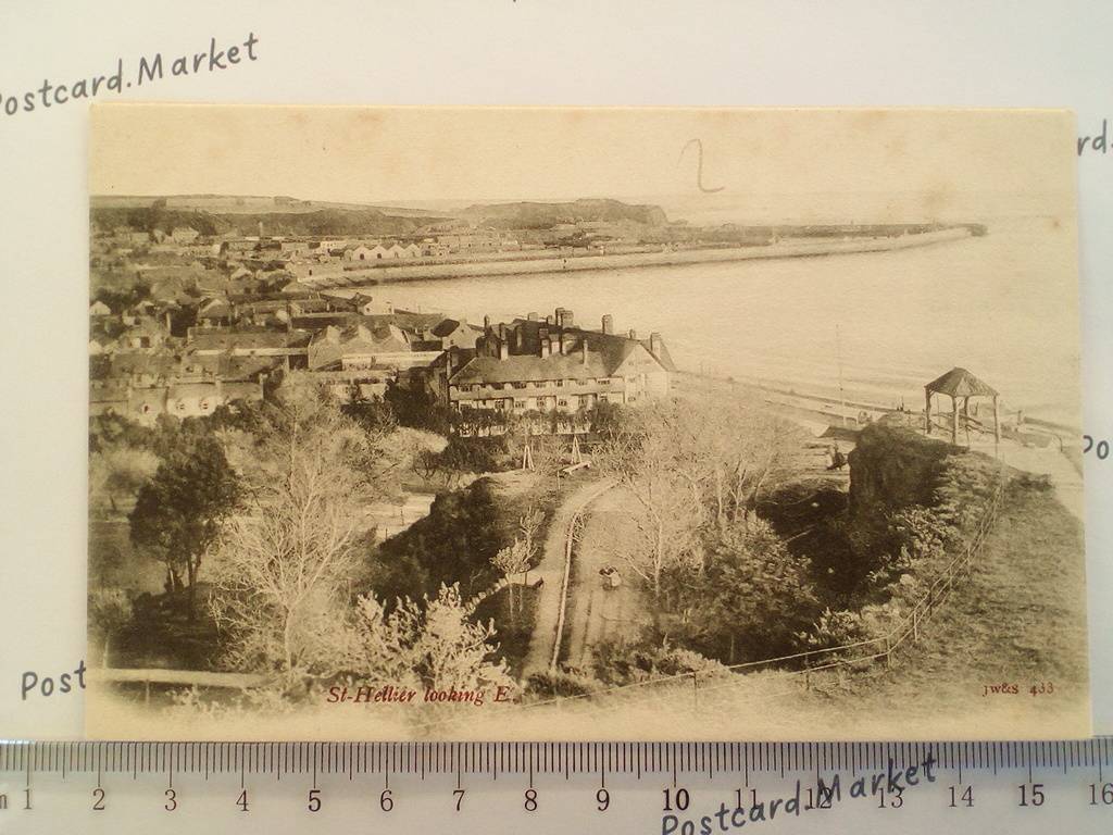 /UK/UK_place_19xx_ST. HELIER looking E., JERSEY.jpg